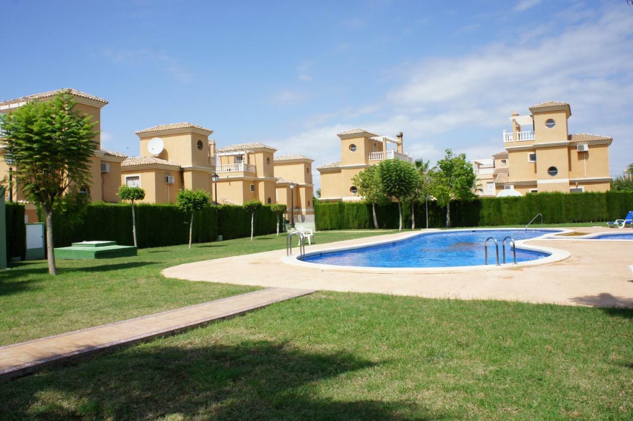 Villa Las Tres Perlas Algorfa Esterno foto
